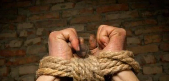 美女暴露无内衣完整视频，真是让人惊艳，但也希望能多一些尊重与保护